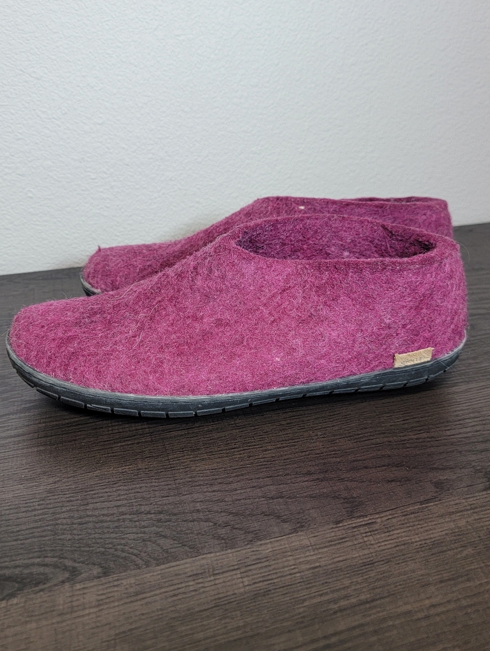Glerups Boiled Wool Natural Slippers Purple Burgandy - Picture 2 of 5